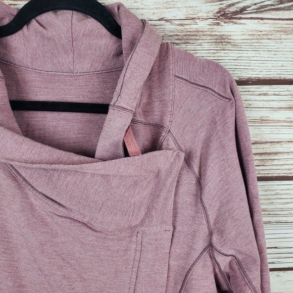 Lululemon Womens Size 12 Heathered Misty Merlot Coast Easy Wrap Jacket       #46 - Picture 7 of 16